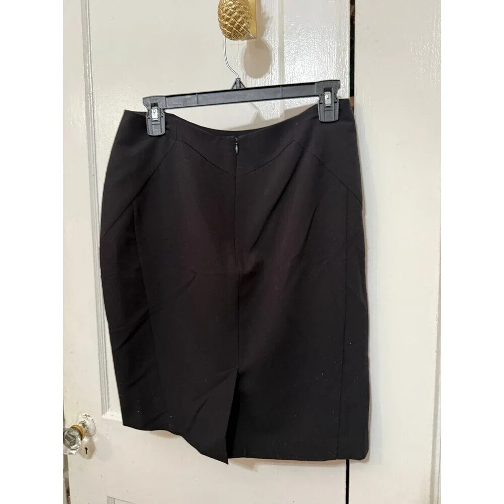 Worthington women’s size 8 black skirt